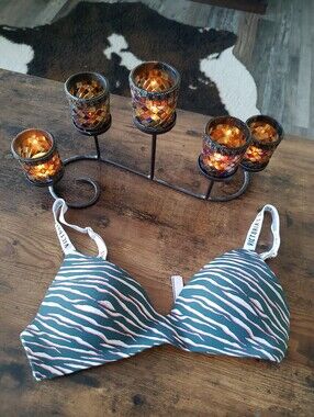 Sexy Victoria's Secret 34b Tiger Striped Padded Wire Free Bra